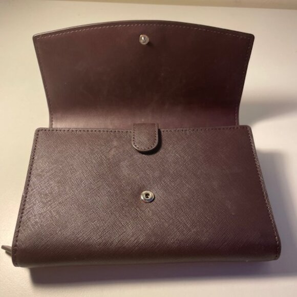 Kate Spade Small Brown Leathered Crossbody/ Wallet - Picture 2 of 5